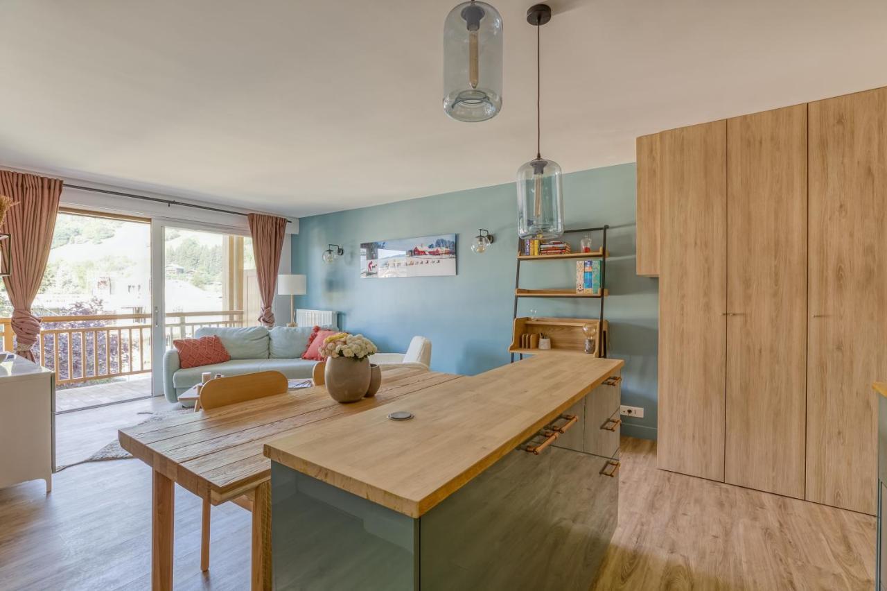 Rare ! Appartement Renove Dans Le Village Pieton De Megeve Exterior photo